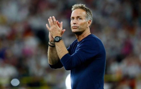 爱游戏ayx官网平台 -勒沃库森迎美洲杯关键赛；官宣日单刀错失；球迷炸锅；赛程密集仍需轮换的简单介绍