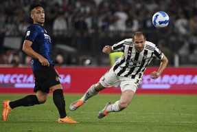 爱游戏ayx官网平台 -转折点国际米兰豪取连胜，意大利杯今晚攻防权衡，态度坚定，阵容厚度经受考验的简单介绍