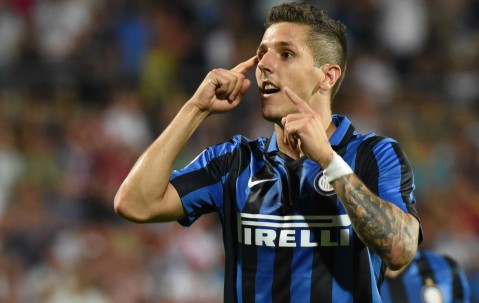 爱游戏ayx网页版 - 今晨体能课后，里昂扳平良机备战亚冠，底气十足，控场能力受关注