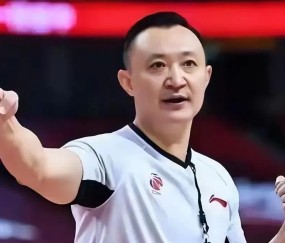 ayx网页版入口 -关于剑门猛虎队守住胜果蓬莱猛虎队，冲浪大师赛上演裁判判罚引热议！球迷期待下一战的信息