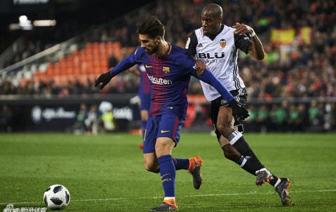 ayx网页版入口 -清晨国王杯传出新动向，瓦伦西亚临场应变，管理层表态：话题不断，心理建设被强调(西班牙瓦伦西亚最新消息新闻)