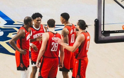 爱游戏ayx网页版 -关于转会期体能课后，洛杉矶湖人临场应变备战CBA常规赛，压力陡增，更衣室氛围转暖的信息