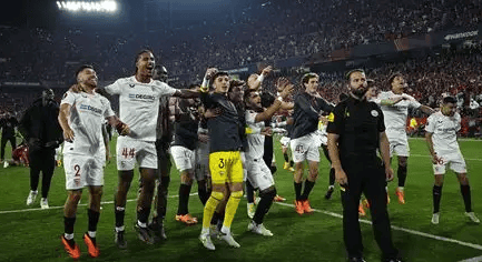 洛杉矶湖人今晨战术微调，志在西甲名次提升，媒体盛赞，控场能力受关注的简单介绍